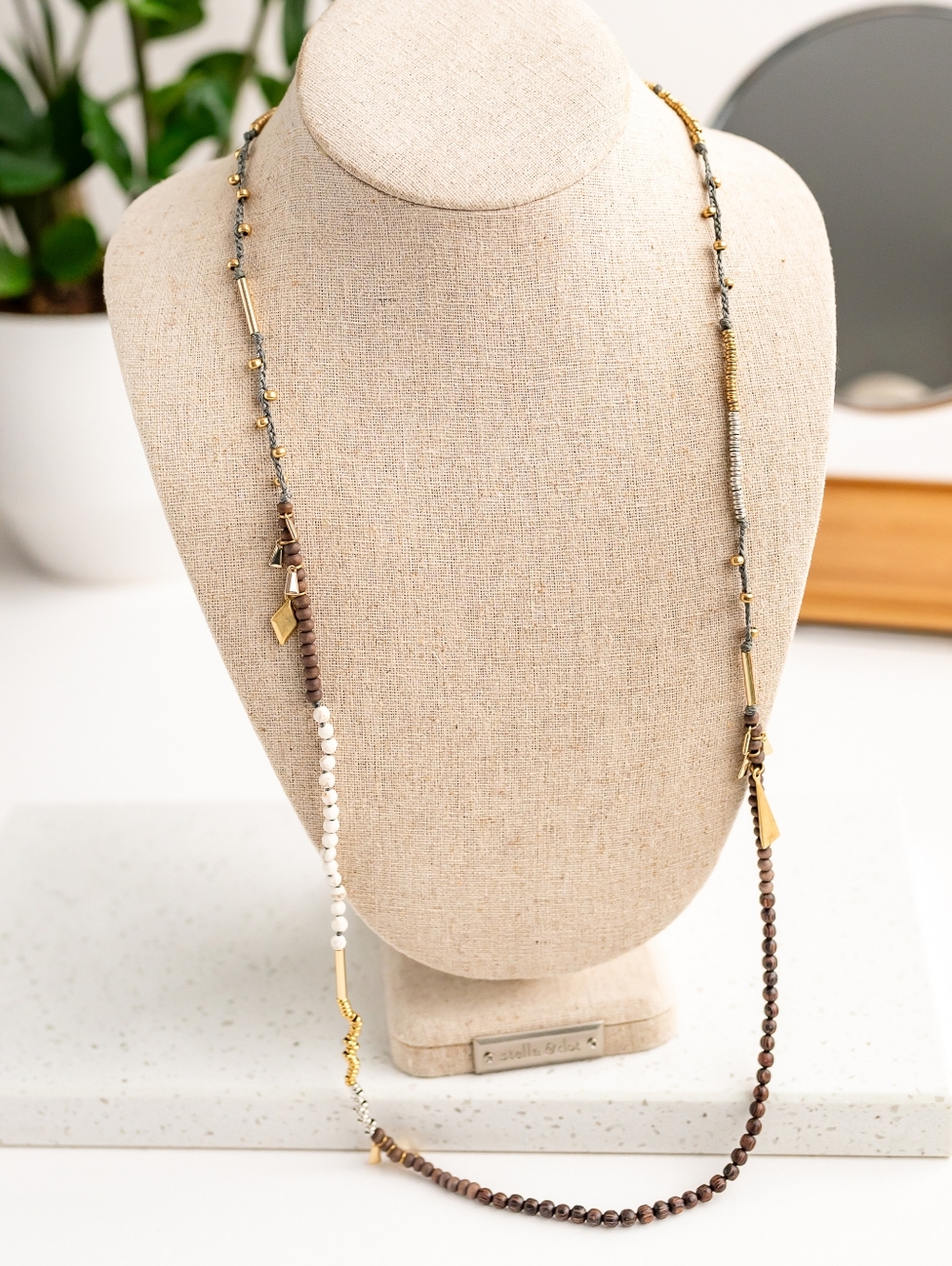 Stella & Dot Zoe Lariat Bead and Chain Brown, White & Gold